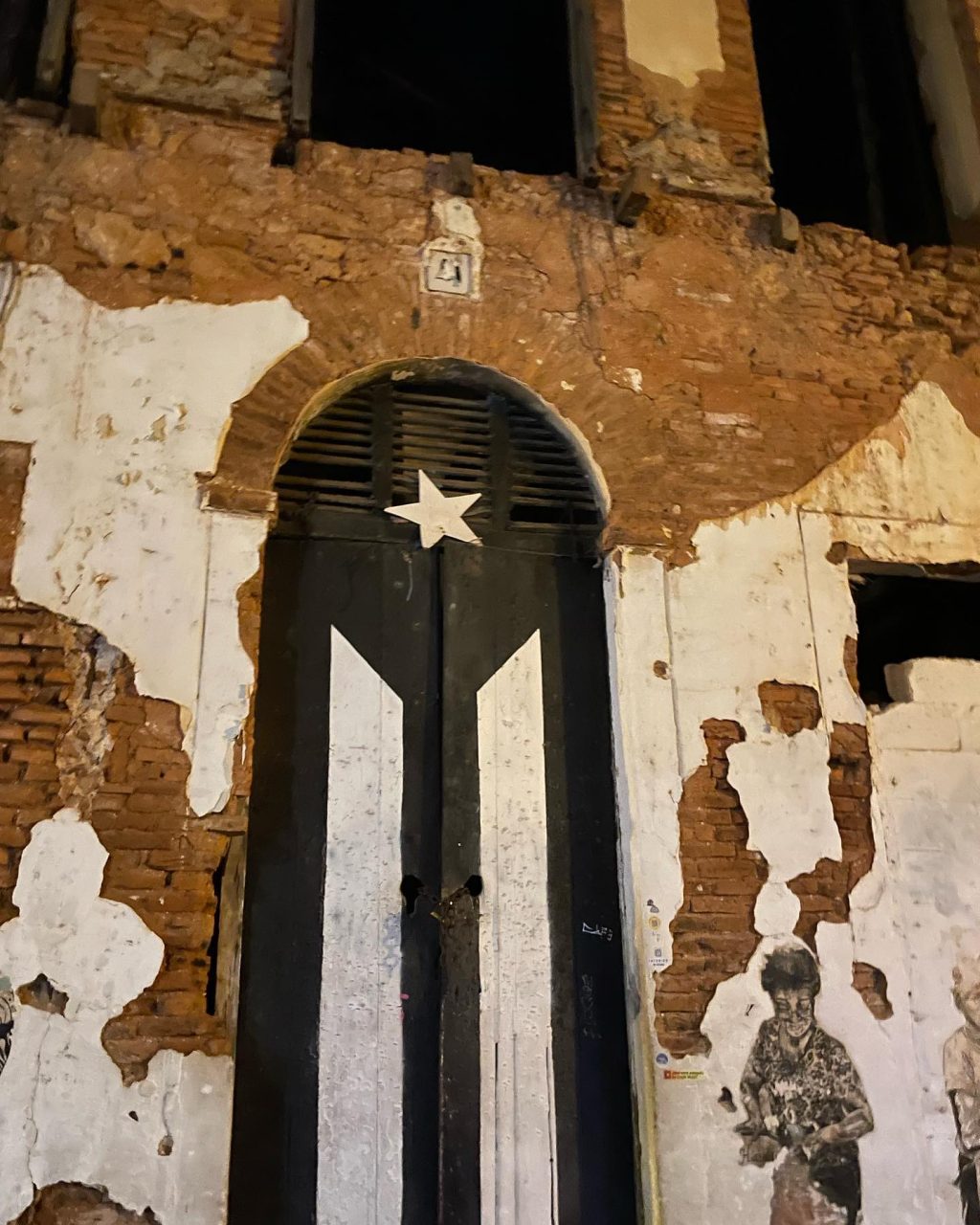 Instagram post from valentino_longo. This post is in position 0.